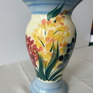 Gail Pittman signed Ceramic Vase 99